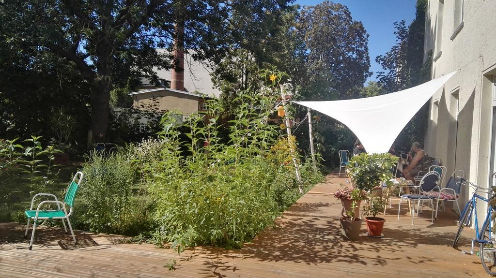 Hostel & Garten Eden Leipzig Eksteriør billede